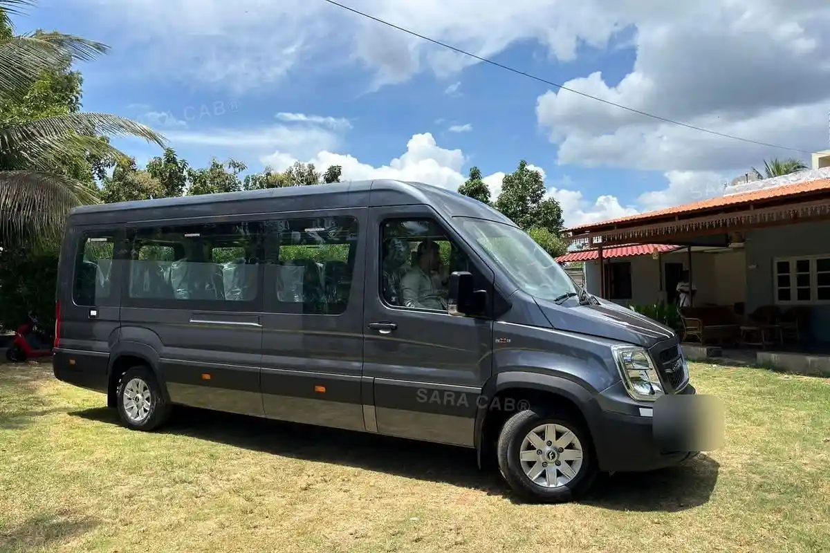 Force Urbania exterior, full side profile